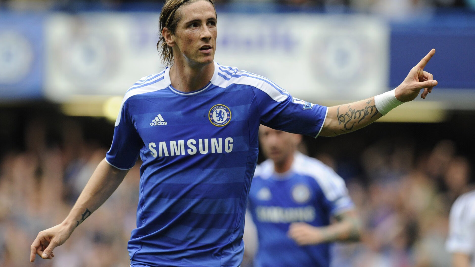 开云体育中国官网-德甲战场：速度与力量的极致碰撞，德甲跑动距离排名